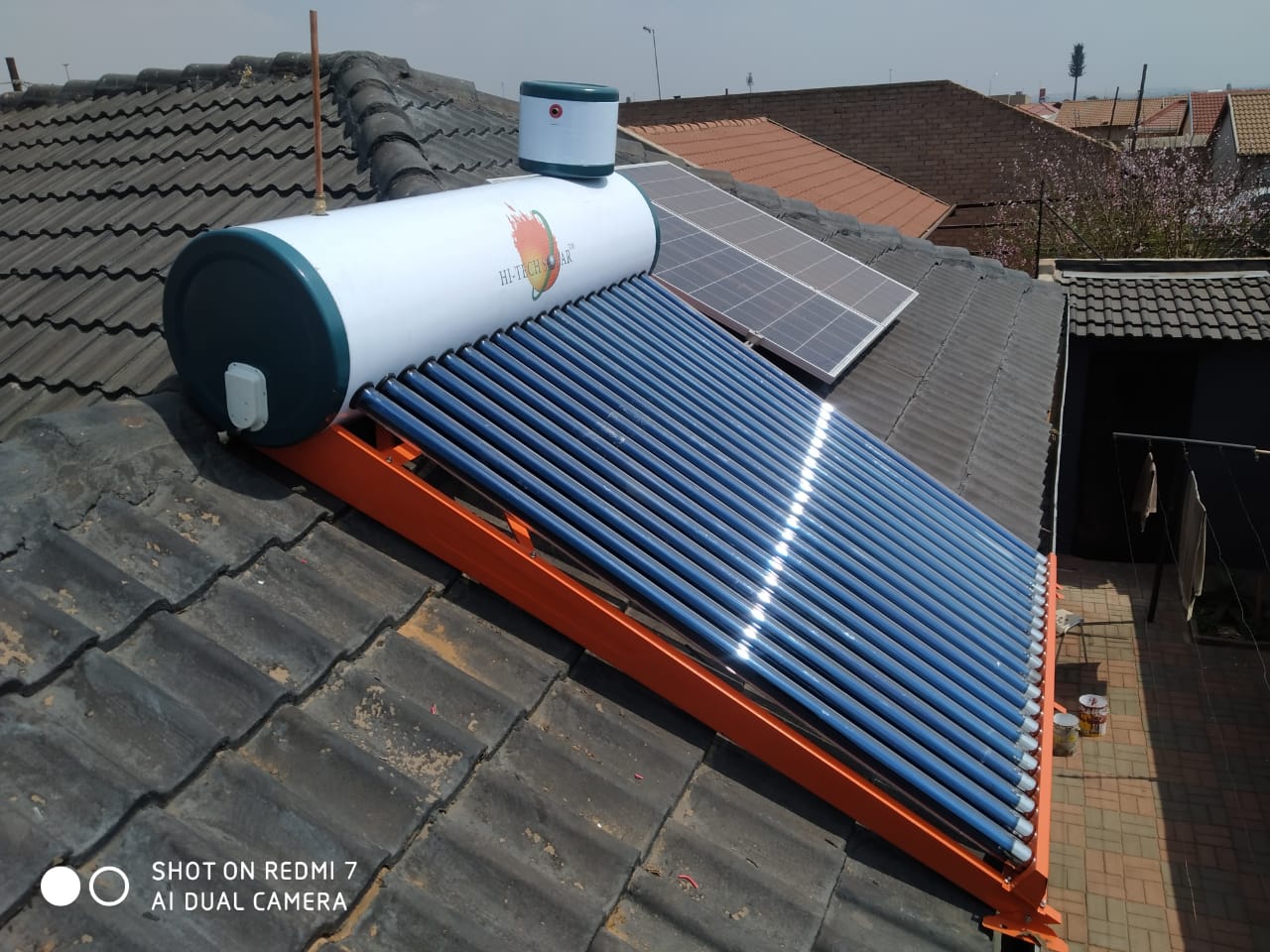 hi-tech-solar-geysers